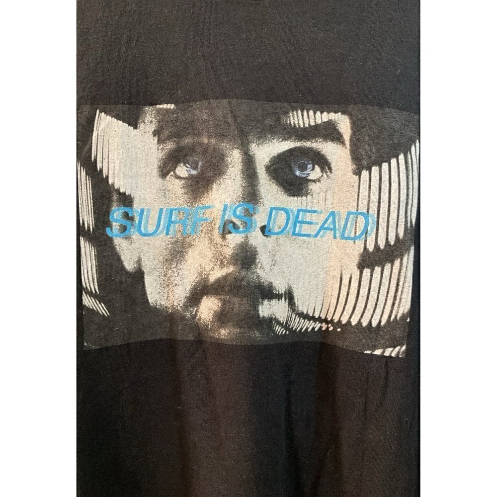 Surf is Dead T-Shirt L